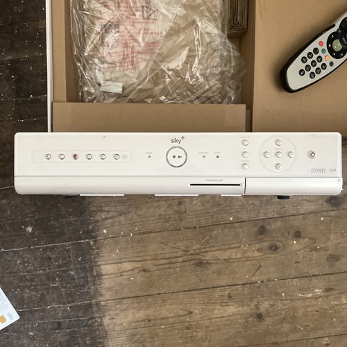 Sky plus box amstrad - sky, white