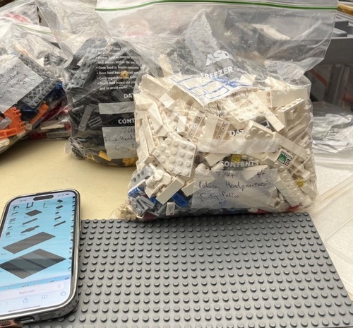 Lego city police headquarters - city,