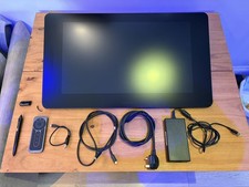 Wacom Cintiq Pro 24 23.6"