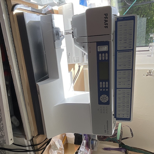 Pfaff expression 0 - pfaff,