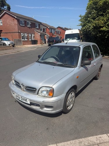 Nissan micra 2001 silver - micra,