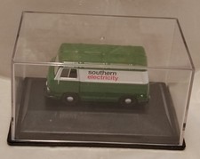 Oxford Diecast  Morris J4 Van