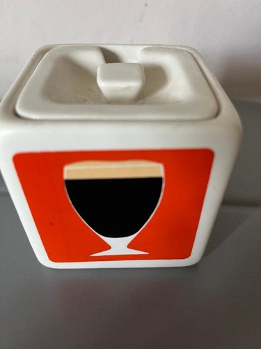 Vintage carlton ware - ware, guinness