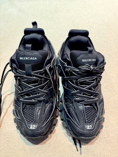 Balenciaga men size black - balenciaga,