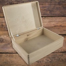 Wooden Box with Lid | 40 x 30