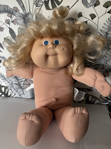 Cabbage patch kids blonde - cabbage,
