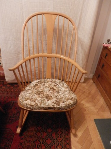 Ercol large rocking chair - ercol,