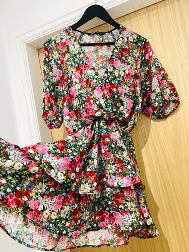 Zara bright pink garden floral - bright,