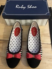 Ruby Shoo Lizzie Ballerina Pumps Black & Red Size 7 VGC