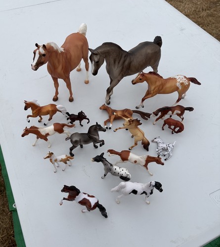 Breyer model horse - horse, bundle