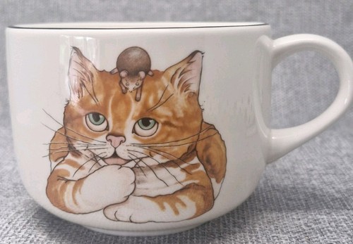 Arthur wood back front - back, cat