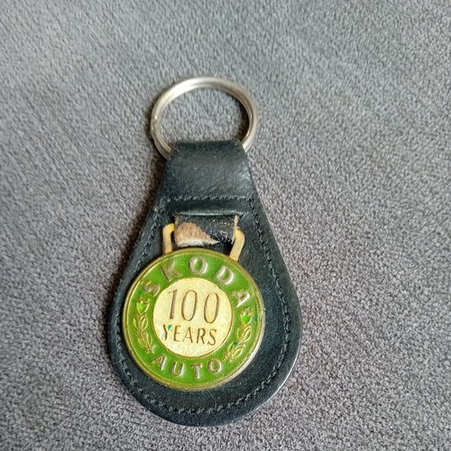 Skoda auto 100 years keyring - skoda,