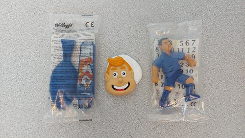Vintage kellogs cereal toys - cereal,