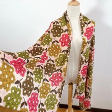 UNIQLO x Orla Kiely Floral