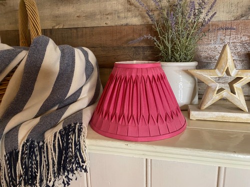 Laura ashley deep pink - 10",