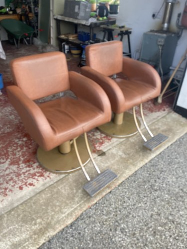 Hairdressing chair - hairdressing,