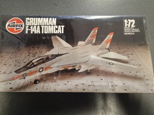 Airfield grumman 14a tomcat - f-14a,