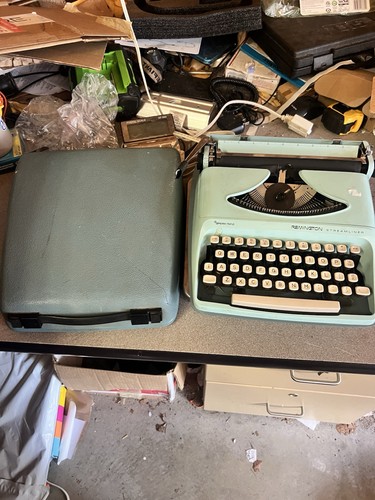 Vintage remington streamliner - remington,