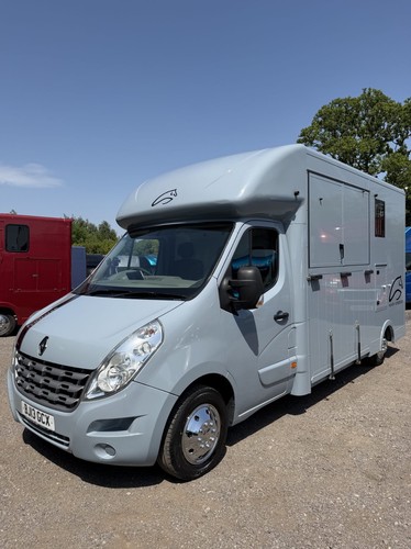Hunter coach built - , 3.5t–