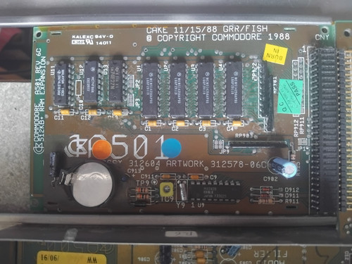Commodore amiga 500 a501 - commodore,