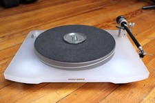 Marantz TT-15S1 Belt Drive Turntable