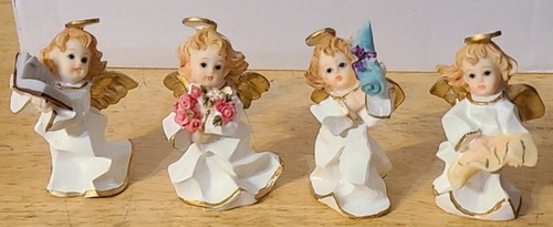 Cherub baby angel - angel, flower