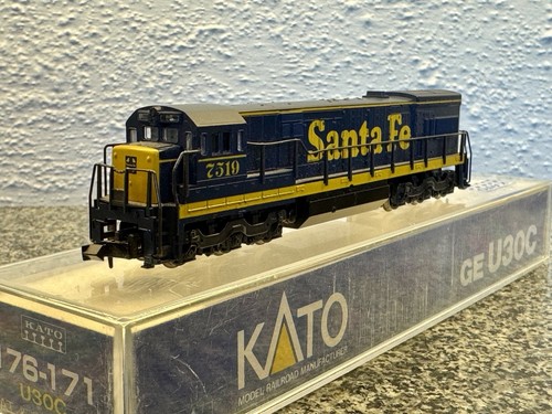 Kato scale u30c at sf - n,