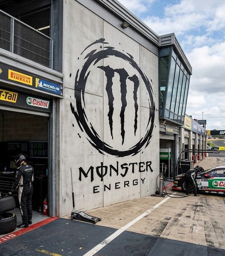 Monster energy circular claw - circular,