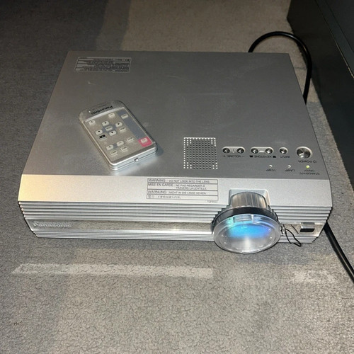 Panasonic ae100e projector - panasonic, pt-ae100e