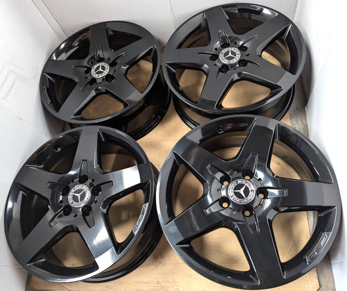 Genuine black mercedes gla - 4x,