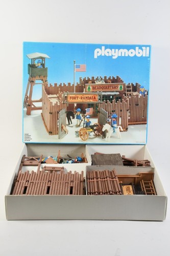 1980 wildwest playmobil fort - 1980,