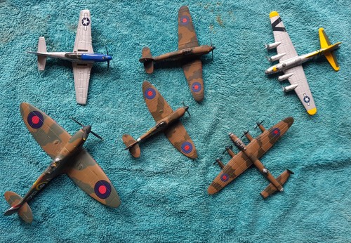 Model aircraft die cast - aircraft, small