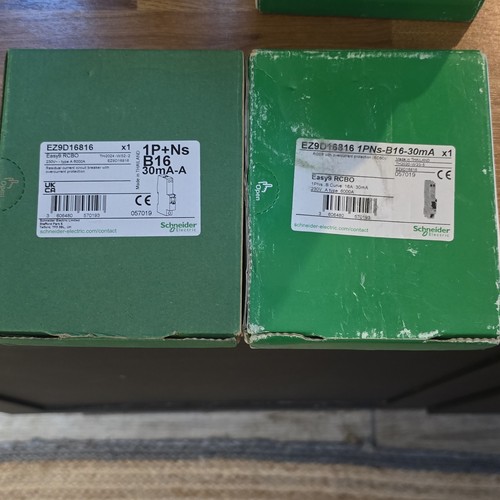 Schneider electric easy9 rcbo - schneider,