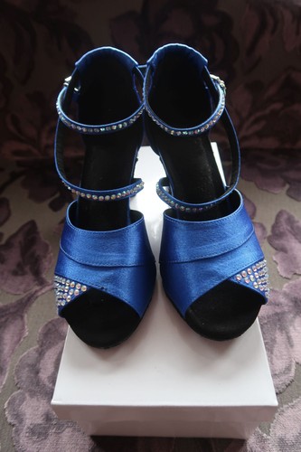 Dance and sway blue - sway,