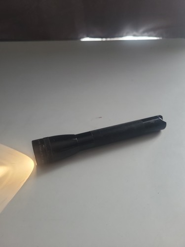 Mini maglite torch - maglite,