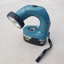 Erbauer Torch  18V Cordless Halogen Bulb Vintage w/ Battery Pack ERB18