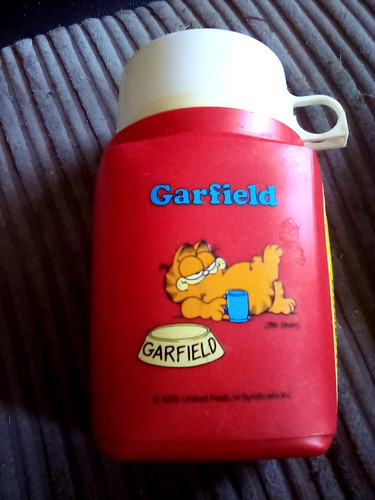 Garfield red flask rare good - garfield, flask.rare.good