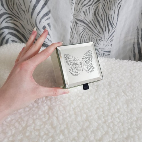 Mirrored jewellery box - mirrored,