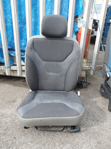 Vauxhall vivaro drivers seat - drivers,