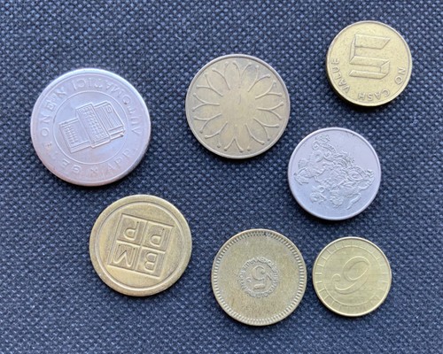 Vintage tokens transport - ,