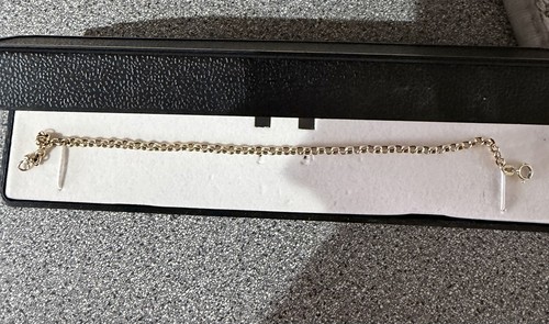 Hallmarked yellow gold 9ct - hallmarked,
