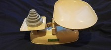 Vintage Kitchen Scales with