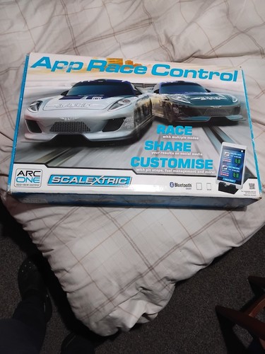 Scalextric arc one app - app, race