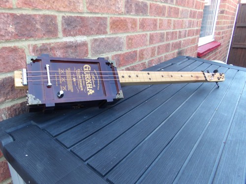 String homemade fretless - 3,