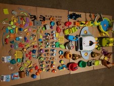 Massive large collection/bundle of octonaut toys/vehicles/figures/octopods ++