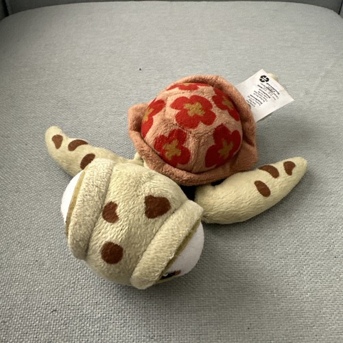 Disney store squirt - store,