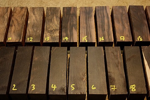 Indian ebony style knife - ebony, wa-style
