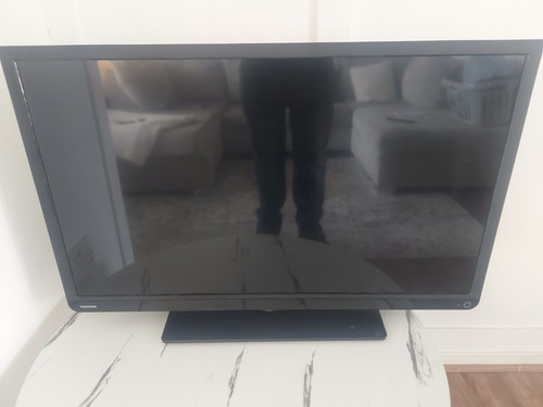 Toshiba 32w1333db inch tv - toshiba,