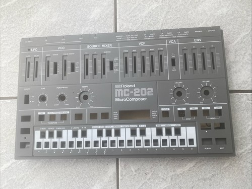 Roland 202 microcomposer - roland,