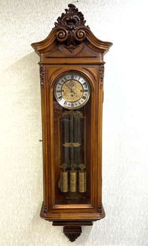 Antique walnut vienna baroque - walnut,